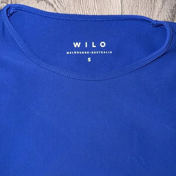 Wilo the Label Ribbed Crop Top in Blue/Yellow Australia Brand Athleisure - Picture 3 of 5